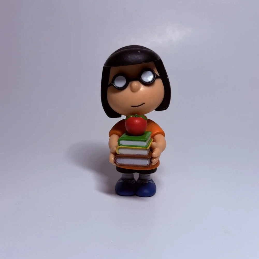 Vintage Peanuts Gang PVC Mini Figures Lot Charlie Brown Snoopy Lucy & More Set